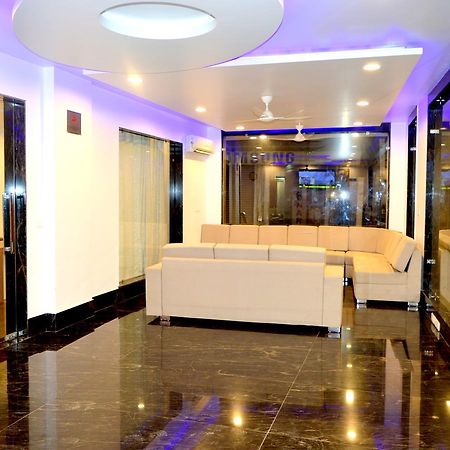 Hotel Taru Inn Ghaziabad Ngoại thất bức ảnh