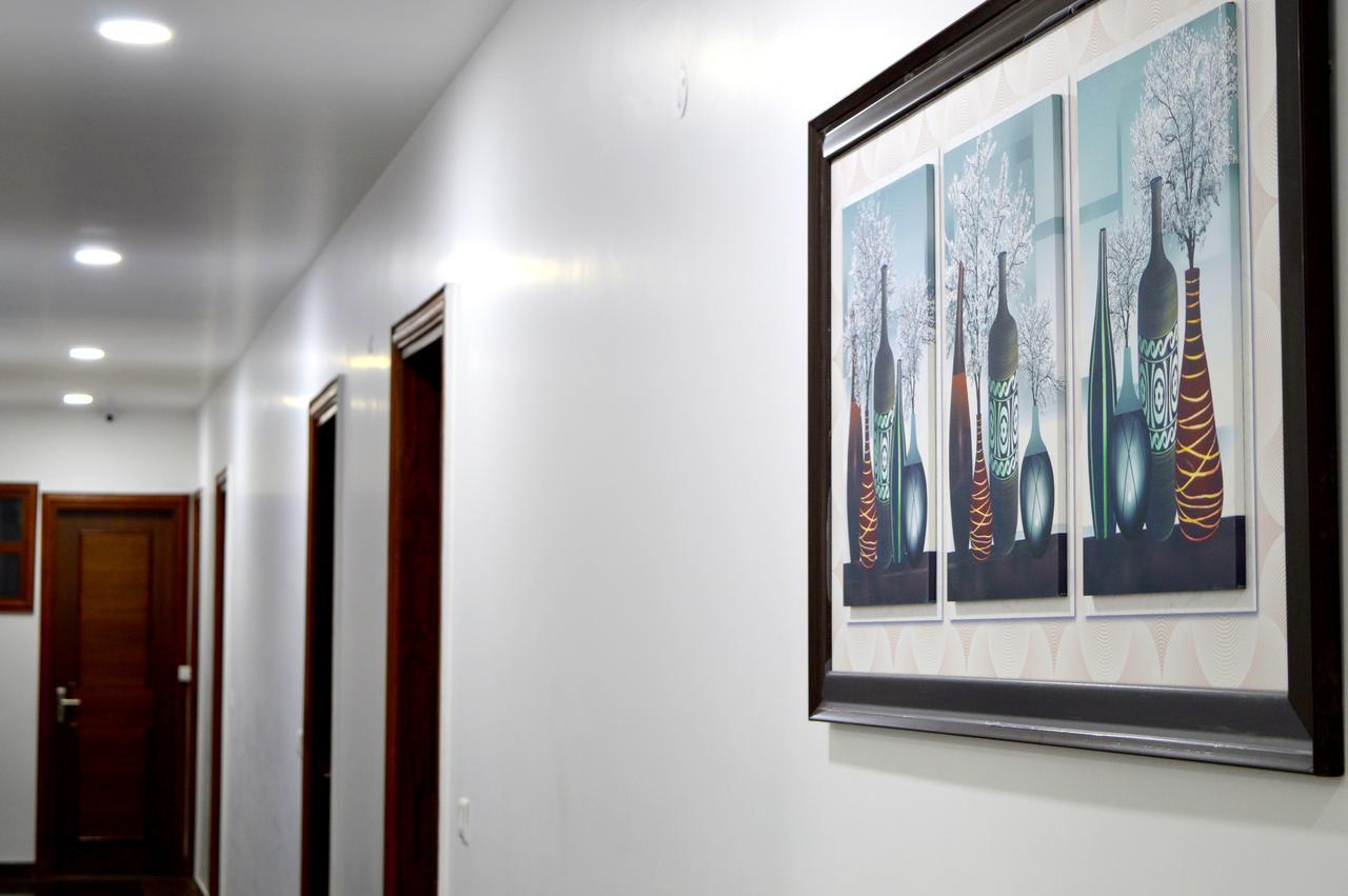 Hotel Taru Inn Ghaziabad Ngoại thất bức ảnh
