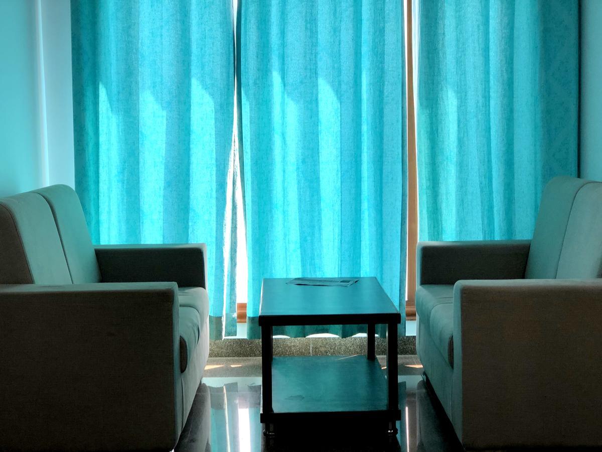 Hotel Taru Inn Ghaziabad Ngoại thất bức ảnh